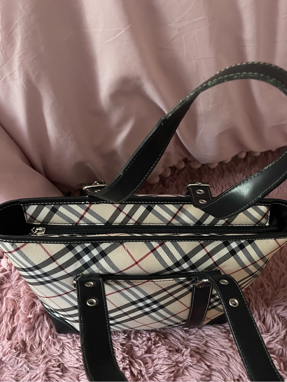 Beige Plaid Tote Bag with Black Trim - Picture 4 of 7